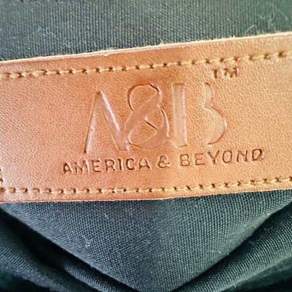 AMERICA & BEYOND  Blue /Pink Beaded Sequined Crossbody‎ - Picture 7 of 10